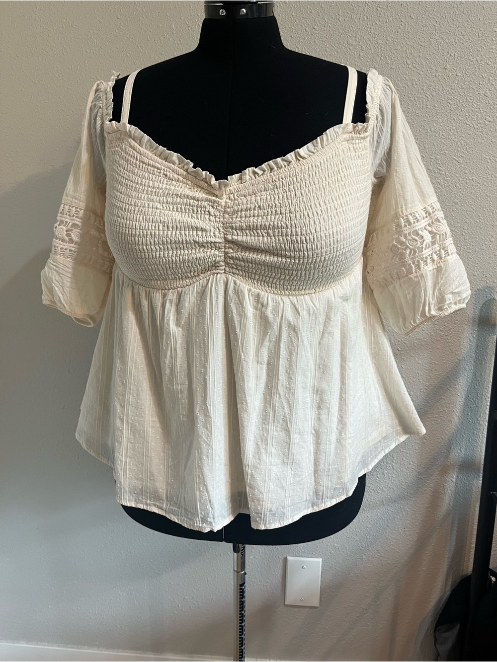 Torrid peasant top